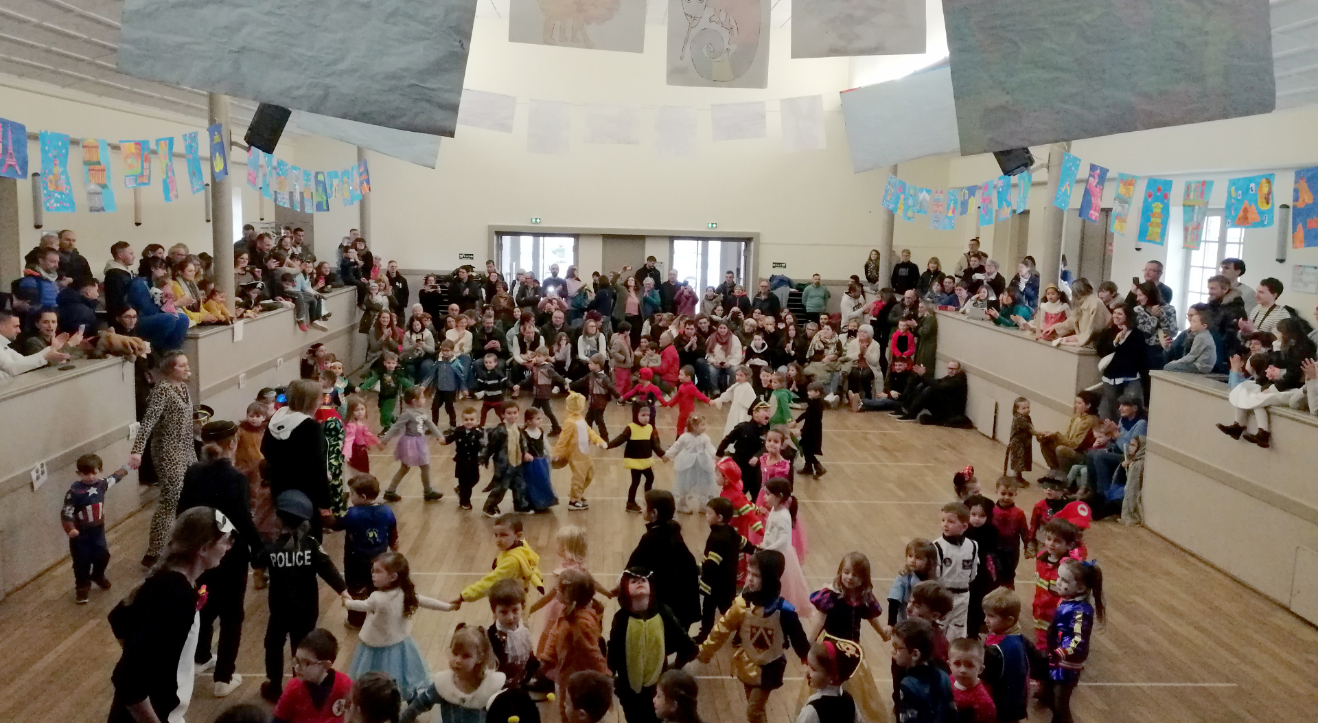 Retour sur le Carnaval de l'école maternelle Léocadie CZYZ !